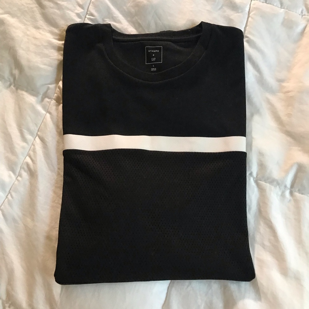 Gap + GQ STAMPD Mesh Hockey Jersey